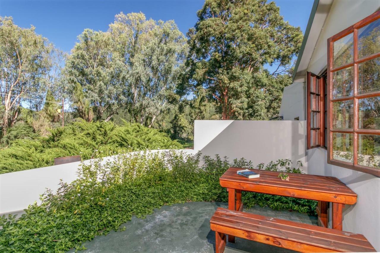 Eastbrook River Self Catering Cottages セッジフィールド エクステリア 写真