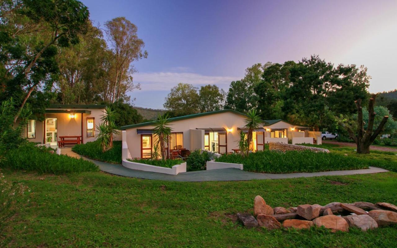 Eastbrook River Self Catering Cottages セッジフィールド エクステリア 写真